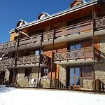 Vvf Pyrenees Holiday park *
